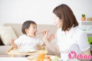 MỘT SỐ LƯU Ý ĐỂ CHO TRẺ ĂN DẶM ĐÚNG CÁCH