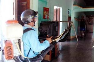 Để phun hóa chất diệt muỗi sốt rét đạt hiệu quả tốt