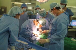 Nghề Y - nghề đặc biệt có được đãi ngộ đặc biệt?