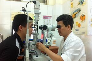 Cơ hội nhìn thấy cho người mù