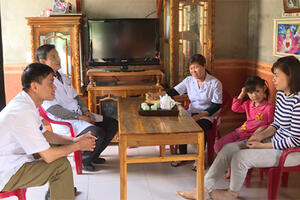 Bác sỹ Nguyễn Hồng Thủy - Người thân của nhân dân xã vùng cao Kỳ Phú