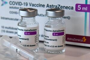 6 loại vaccine phòng COVID-19 đã được cấp phép tại Việt Nam