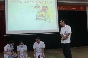 Tập huấn Cấp cứu ngừng tuần hoàn cơ bản trên mô hình