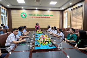 Bệnh viện Sản Nhi tỉnh tăng cường hỗ trợ phòng chống lũ lụt tại huyện Nho Quan và Gia Viễn