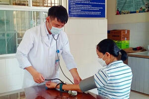 Bộ Y tế đề nghị luân chuyển bác sĩ về tuyến xã làm việc
