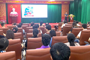 Tập huấn về kỹ năng sơ cấp cứu ban đầu tai nạn giao thông và cấp cứu đuối nước