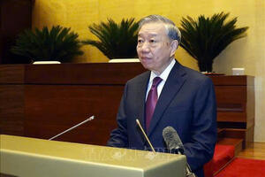 Hội nghị toàn quốc nghiên cứu, học tập, quán triệt và triển khai thực hiện Nghị quyết Hội nghị lần thứ hai, Ban Chấp hành Trung ương Đảng khóa XIV