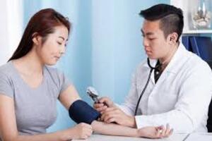 Bộ Y tế ban hành hướng dẫn tổ chức khám sức khỏe định kỳ theo nhóm tuổi