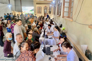 Ninh Bình đẩy nhanh tiến độ khám sức khỏe định kỳ, sàng lọc cho người dân
