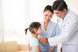 Gần 100% học sinh, trẻ mầm non trên địa bàn tỉnh Ninh Bình được kiểm tra sức khỏe đầu năm học