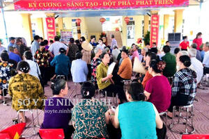 Bệnh viện đa khoa Duy Tiên tiếp tục Chương trình khám sức khỏe định kỳ hoặc khám sàng lọc cho người dân phường Duy Tiên