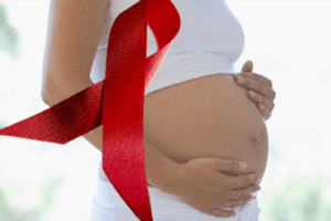 Vì sao phải dự phòng lây truyền HIV từ mẹ sang con