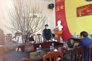 Trung tâm Kiểm soát bệnh tật tỉnh Ninh Bình:  Thăm chúc tết, tặng quà Bệnh viện Phong Ba Sao tỉnh Hà Nam