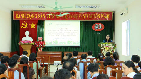 Hội nghị sơ kết công tác an toàn thực phẩm 6 tháng đầu năm,  kế hoạch hoạt động 6 tháng cuối năm 2025 và công bố các Quyết định về  công tác tổ chức, cán bộ tại Chi cục An toàn thực phẩm