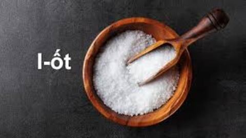 Có nên sử dụng muối I-ốt hàng ngày?