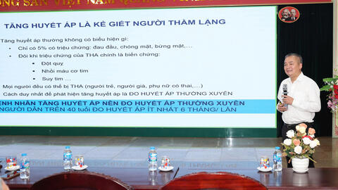 Bệnh viện Đa khoa tỉnh: Tổ chức sinh hoạt câu lạc bộ bệnh nhân tăng huyết áp