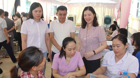 Chương trình khám sàng lọc, kiểm tra sức khỏe miễn phí cho người dân phường Yên Sơn