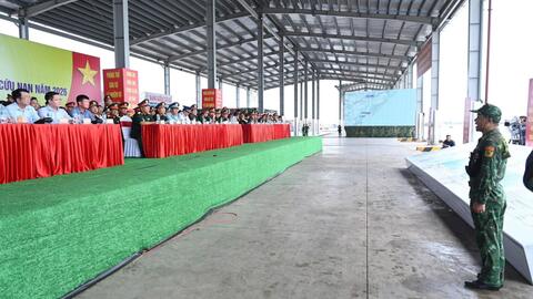 Ninh Bình diễn tập thành công phòng thủ dân sự ứng phó bão mạnh, siêu bão và tìm kiếm cứu nạn năm 2026