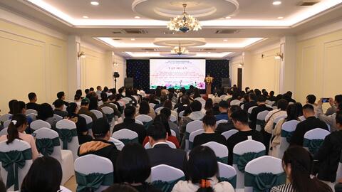 Tập huấn phổ biến, hướng dẫn các quy định về ATTP cho các cơ sở chế biến suất ăn sẵn và cơ sở cung cấp thực phẩm, nguyên liệu thực phẩm trên địa bàn tỉnh Ninh Bình