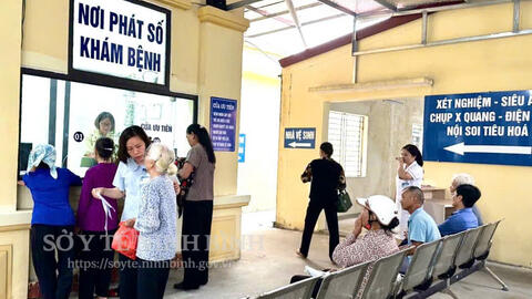 Hơn 500 người dân xã Yên Khánh được khám sức khỏe định kỳ đợt 2