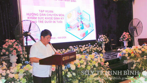 Tập huấn hướng dẫn chuyên môn khám sức khoẻ định kỳ cho trẻ  dưới 6 tuổi