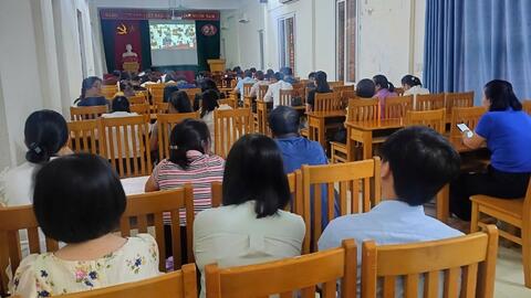 Trung tâm Kiểm soát bệnh tật tỉnh Ninh Bình: Tổ chức điểm cầu tham dự Hội nghị trực tuyến toàn quốc Nghiên cứu, học tập, quán triệt và triển khai thực hiện Nghị quyết Hội nghị lần thứ hai Ban Chấp hành Trung ương Đảng khóa XIV