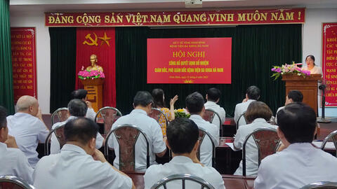 Hội nghị công bố các Quyết định bổ nhiệm chức danh Giám đốc và Phó Giám đốc Bệnh viện Đa khoa Hà Nam