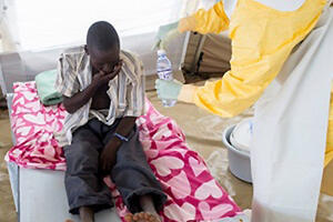 Dấu hiệu và triệu chứng nhiễm virus Ebola