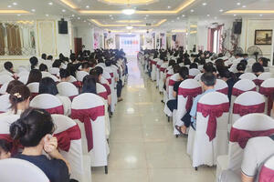 ​ Tập huấn nâng cao năng lực chuyên môn về thực hành tốt bán lẻ thuốc (GPP), bán thuốc theo đơn và bán thuốc bằng mã đơn thuốc điện tử cho các cơ sở bán lẻ thuốc trên địa bàn tỉnh Ninh Bình năm 2026