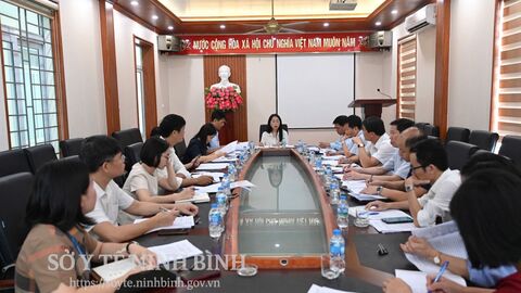 Đoàn giám sát Ban Pháp chế HĐND tỉnh giám sát công tác quản lý, sử dụng biên chế tại CDC Ninh Bình