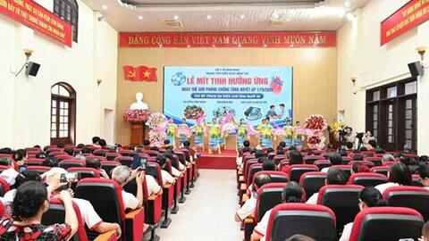 Mít tinh hưởng ứng ngày thế giới phòng chống tăng huyết áp