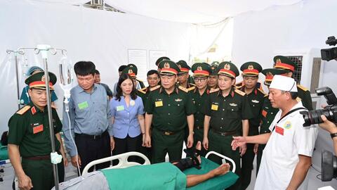 Ngành Y tế tổng kết công tác tham gia diễn tập Phòng thủ dân sự ứng phó bão mạnh, siêu bão và tìm kiếm cứu nạn năm 2026